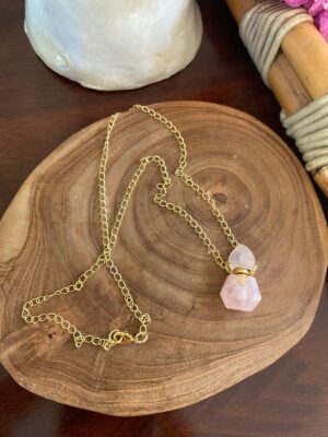 Colar Difusor em Quartzo Rosa
